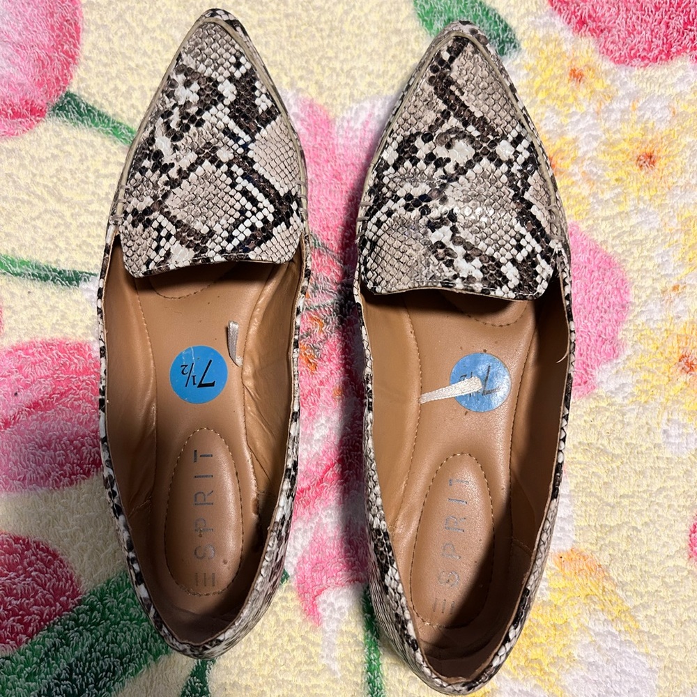 Women shoes 7.5 Esprit